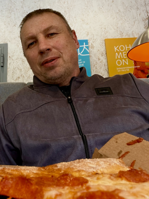 Sable, Россия, Москва, 46 лет, 1 ребенок. Познакомлюсь с женщиной для любви и серьезных отношений, брака и создания семьи, гостевого брака.Простой, уравновешенный, спокойный, на фото выгляжу лучше чем в реале. Без долгих переписок.