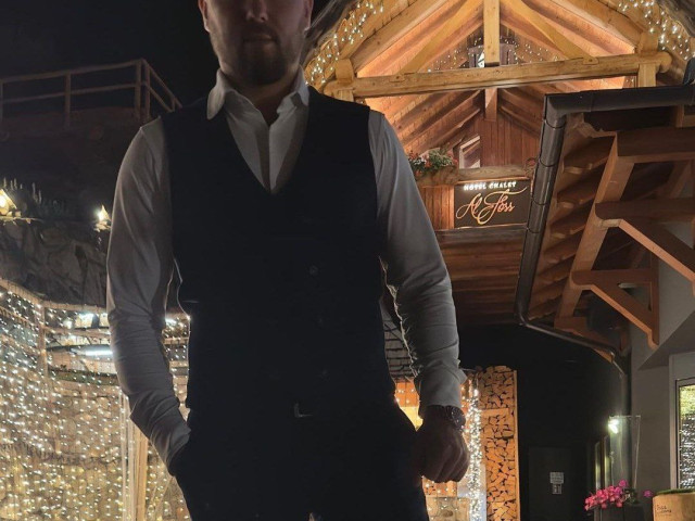 Александр, Москва, 39 лет, 2 фото. Познакомлюсь с женщиной для любви и серьезных отношений, брака и создания семьи.  Анкета 840532. 