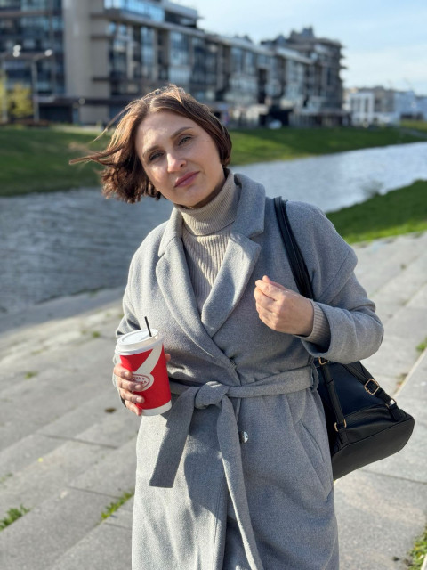 Ирина, Россия, Санкт-Петербург, 54 года, 1 ребенок. Ищу эмоционально зрелого мужчину для создания гармоничных и поддерживающих отношений, основанных на...  Анкета 840548. 