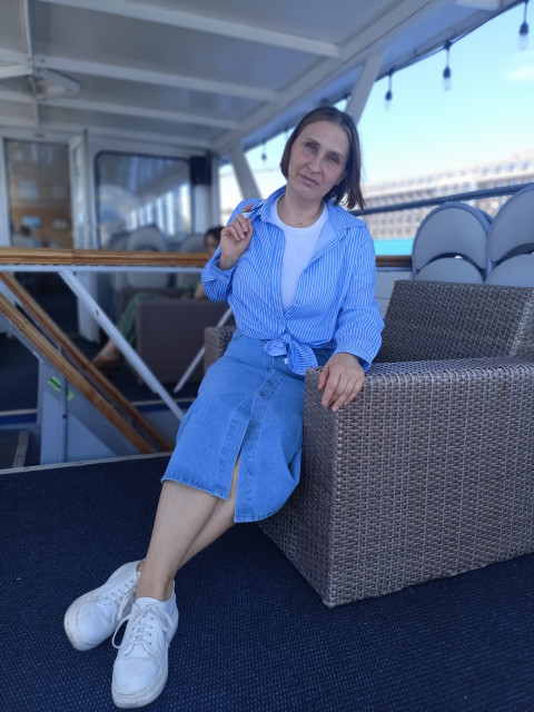 Ирина, Россия, Санкт-Петербург, 54 года, 1 ребенок. Ищу эмоционально зрелого мужчину для создания гармоничных и поддерживающих отношений, основанных на...  Анкета 840548. 