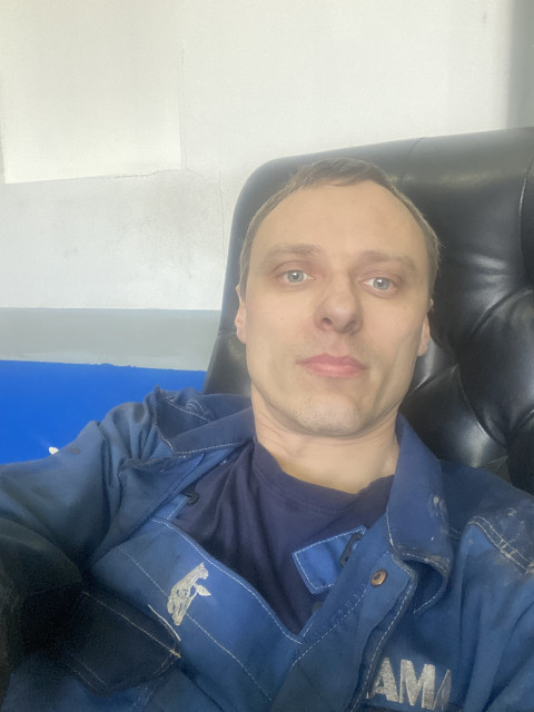 Антон, Россия, Тюмень, 40 лет, 2 ребенка. сайт www.gdepapa.ru