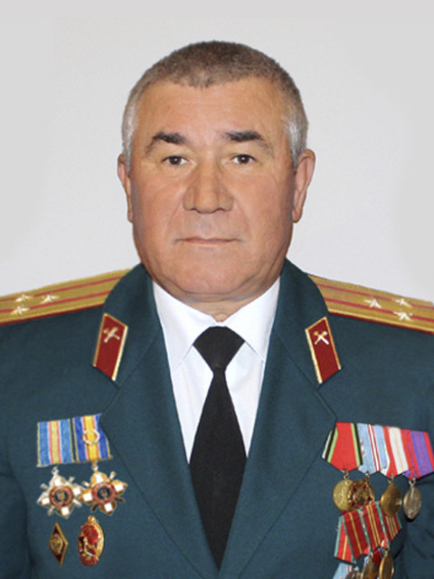 Станислав, Россия, Севастополь, 74 года. Познакомлюсь с женщиной для серьезных отношений, путешествий, и возможного создания полноценной семьВодолей, родившийся в год Тигра. Отставник без материальных и жилищных проблем. Имею бизнес. Вдовец 