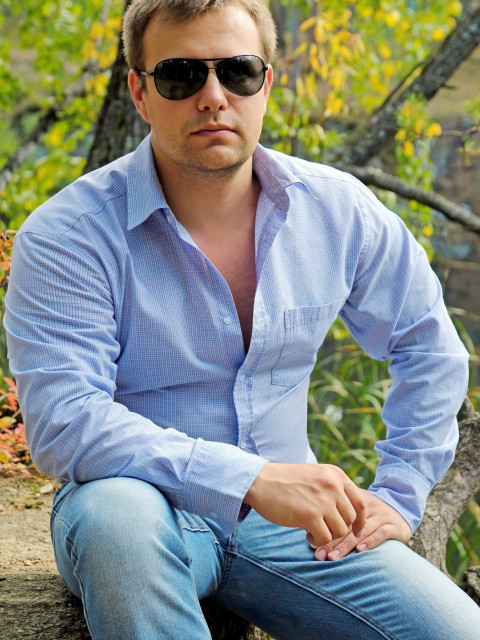 Александр, Россия, Горловка, 30 лет. Познакомлюсь с женщиной для любви и серьезных отношений, брака и создания семьи, воспитания детей, рОчень хороший