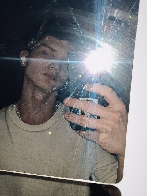 Даниил, Минск, Пушкинская, 20 лет. Познакомлюсь с девушкой для любви и серьезных отношений, брака и создания семьи, рождения совместных Анкета 840808. 