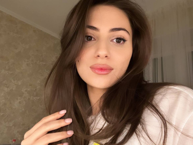 Алина, Россия, Нижний Новгород, 23 года. Познакомлюсь с парнем для любви и серьезных отношений, брака и создания семьи, рождения совместных дИщу серьезного мужчину для создания семьи и отношений