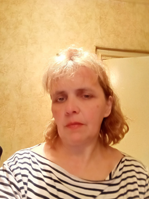 Татьяна, Россия, Пенза, 54 года, 1 ребенок. Познакомлюсь с мужчиной для брака и создания семьи. надежного не пьющего, доброго, что по любил моегДобрая. Очень люблю животных и есть дома животные. Не т не каких вредных привычек. Есть сын ему 15. 