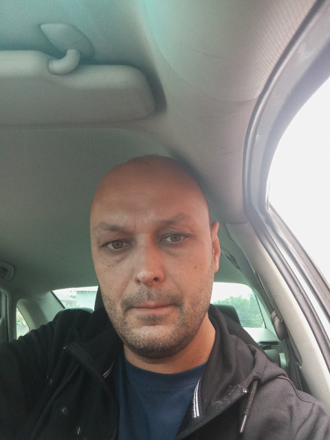 Андрей, Россия, Екатеринбург, 42 года, 1 ребенок. Хочу познакомится с женщиной от 39 до 43 
Для серьёзных отношений. Анкета 841195. 