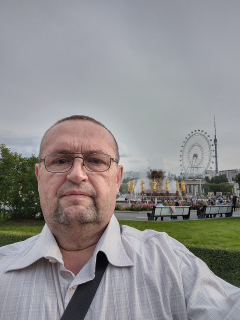 Иван Пузанов, Москва, м. ВДНХ. Фото на сайте ГдеПапа.Ру