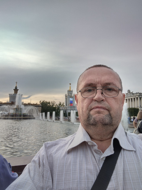 Иван Пузанов, Москва, м. ВДНХ. Фото на сайте ГдеПапа.Ру