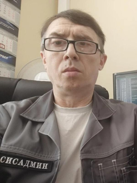 Гоша, Россия, Серпухов, 49 лет, 1 ребенок. Познакомлюсь с женщиной для любви и серьезных отношений, брака и создания семьи, дружбы и общения.Не Ален Делон, ни папик, да и не кошелёк пожалуй. Романтический холерик, с приступами пофигистическо