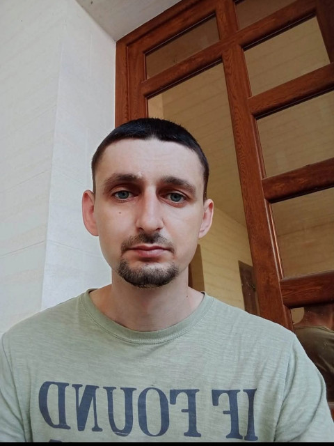 Михайло, Ужгород, 37 лет, 2 фото. Познакомлюсь с женщиной для брака и создания семьи.  Анкета 841594. 