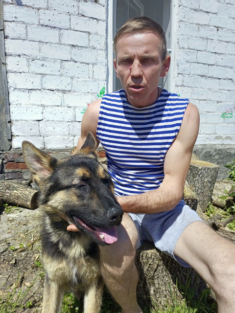 Максим, Россия, Краснодар, 48 лет. Познакомлюсь с женщиной для рождения совместных детей, дружбы и общения.Адекватный в полном расчёте сил без тараканов в голове.