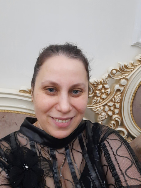 Алёна, Санкт-Петербург, м. Академическая, 44 года, 1 ребенок. Познакомлюсь с мужчиной для любви и серьезных отношений. Порядочным, честным, отзывчивым, интеллигенДобрая, заботливая, отзывчивая женщина. Люблю читать, вязать, посещать театры, музеи, выставк