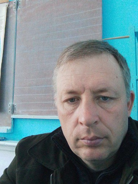 Александр, Молдова, Дубоссары, 48 лет, 1 ребенок. Познакомлюсь с женщиной для любви и серьезных отношений, брака и создания семьи, воспитания детей, рВес 98 кг, рост 1, 8 м. Трудолюбивый, хозяйственный, добрый, сентиментальный. Не курю, не пью, ничег