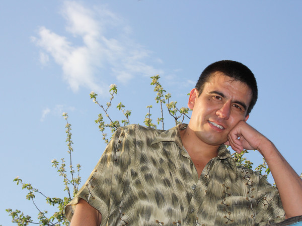 Айрат Шафиков, Россия, Уфа, 46 лет, 2 ребенка. Серьёзен, опытен, решителен. Остально в переписке, а лучше при встрече. Здесь я не для пустых перепи