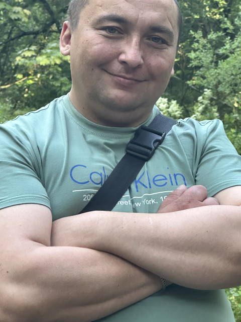 Павел, Москва, 41 год, 2 фото. Познакомлюсь с женщиной для любви и серьезных отношений, брака и создания семьи, дружбы и общения.  Анкета 842443. 