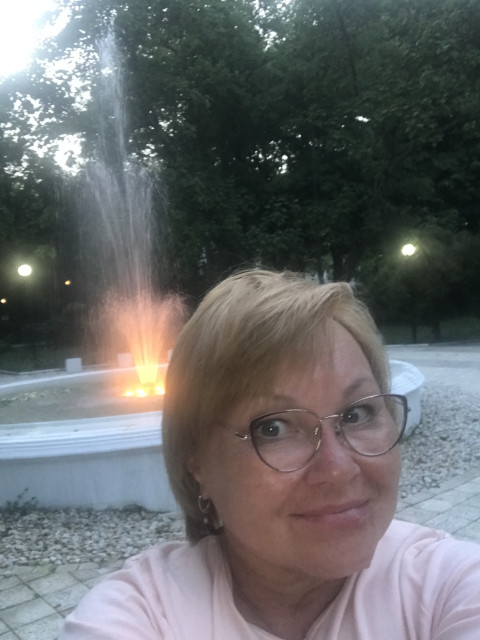 Лора, Санкт-Петербург, 53 года, 2 фото. Познакомлюсь с мужчиной для гостевого брака.  Анкета 842507. 