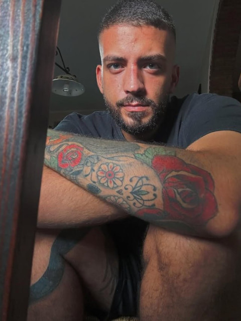 Миша, Ростов-на-Дону, 39 лет, 1 фото. Познакомлюсь с женщиной для любви и серьезных отношений, дружбы и общения.  Анкета 842539. 