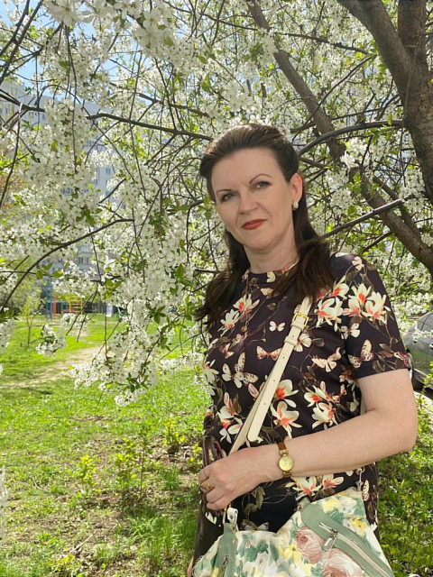 Оксана, Россия, Курск, 46 лет. Познакомлюсь с мужчиной для любви и серьезных отношений.Я чудесная женщина, остальное при общении) 🌹 🌹 🌹