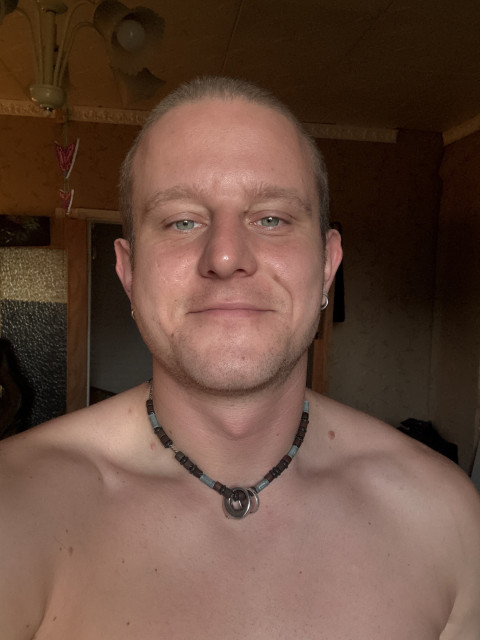 Денис, Россия, Москва, 30 лет. Познакомлюсь с женщиной для дружбы и общения, дляСимпатичный, 30 лет, ищу девушку для встречи, живу один. Адекватный и вменяемый