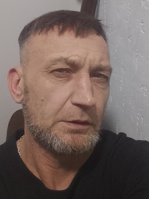 Анатолий, Санкт-Петербург, 52 года, 1 ребенок, 5 фото. Познакомлюсь с женщиной для дружбы и общения.  Анкета 842818. 