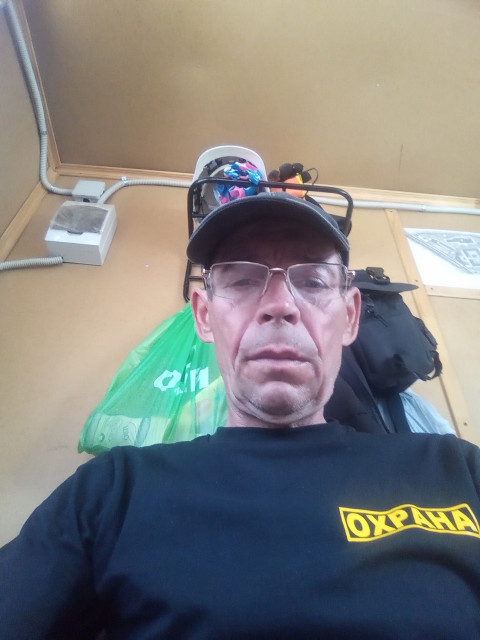 Сергей, Россия, Санкт-Петербург, 50 лет, 2 ребенка. Познакомлюсь с женщиной для любви и серьезных отношений.Добрый, спокойный с чувством юмора