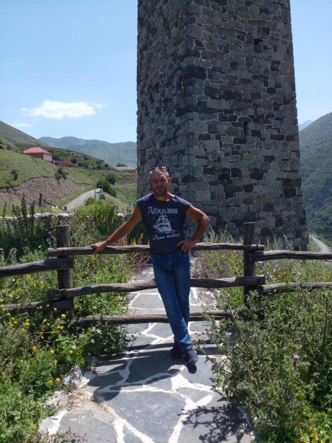 Сергей Матюнин, Россия, Бийск, 54 года. Хочу найти Нормальную, адекватную, возможно без жилья. Можно переехать ко мне и жить как люди, не перетруждаясьНормальный, руки растут откуда нужно. Не пью, не курю. Живу в сельской местности. И еще хочу сказать