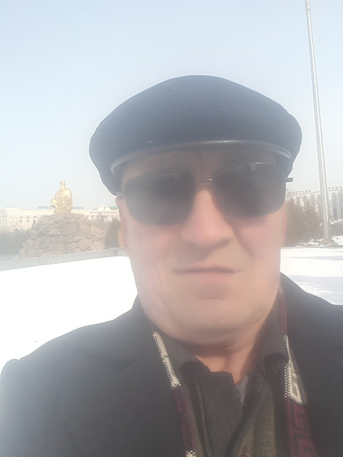 Владимир, Туркменистан, Ашхабад. Фото на сайте ГдеПапа.Ру