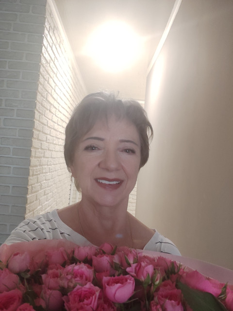 Татьяна, Казахстан, Алматы, 65 лет. Хочу найти Настоящего мужчину, во всех смыслах этого словаАктивная, позитивная, с чувством юмора.