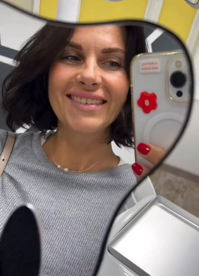 Ника, Россия, Иваново, 29 лет. Она ищет его: Познакомлюсь с мужчиной для любви и серьезных отношений, брака и создания семьи, дружбы и общения.Интересный собеседник и разносторонний человек)