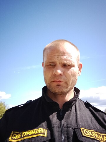 Павел Пономарев, Россия, Екатеринбург, 39 лет, 1 ребенок. Хочу найти Верную, заботливую девушку для начала общение ну в дальнейшем создать семьюВысокий, стройный, верный, заботливый не жадный