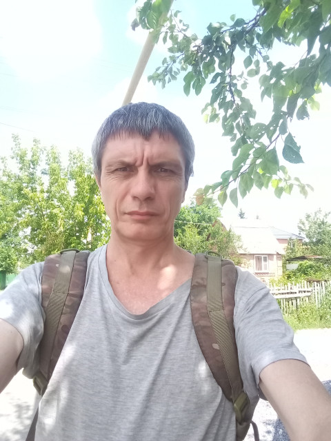 Виктор, Россия, Ростов-на-Дону, 55 лет, 3 ребенка. Познакомлюсь с женщиной для любви и серьезных отношений, брака и создания семьи, дружбы и общения.Активный, адекватный, вдовец
В общем и целом человек неплохой. 
И идеальным никогда не был
Работа