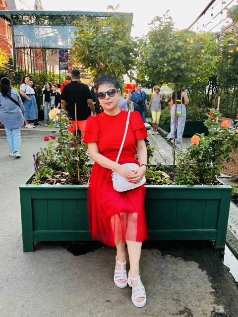 Aля, Видное, 55 лет, 9 фото. Ищу человека для серьезных отношений, порядочного, рассудительного, общительного, заботливого, готового...  Анкета 843867. 