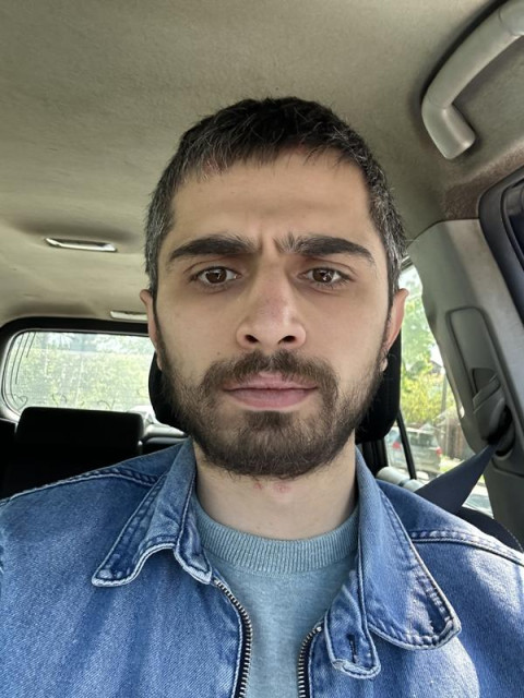 Артём, Россия, Краснодар, 30 лет. Хочу найти Надеюсь ты будешь адекватной, а остальное приложится)Ищу ту самую
Одну и на всю жизнь
Пишите, не кусаюсь)