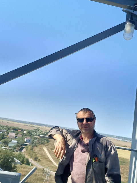 Олег, Россия, Москва, 49 лет. Познакомлюсь с женщиной для любви и серьезных отношений, рождения совместных детей.Жизнь прекрасна когда все ясно