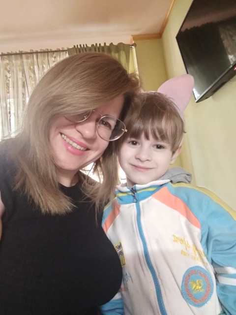 Ванда, Россия, Смоленск, 38 лет, 1 ребенок. Познакомлюсь с мужчиной для любви и серьезных отношений, брака и создания семьи.Я умная, красивая женщина, устала быть одна и ищу вторую половину. Мои родители из России и я считаю