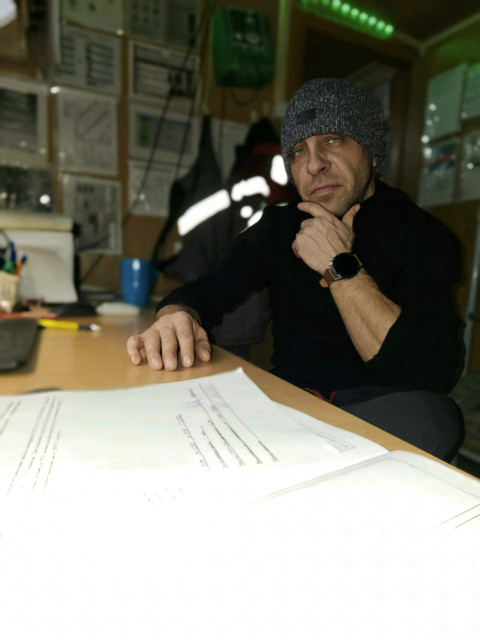 Алексей, Россия, Оренбург, 40 лет. Познакомлюсь с женщиной для любви и серьезных отношений, брака и создания семьи, воспитания детей.Хочу встретить настоящую личность без прикрас. Детей нет но очень хотелось, бывшая детей не любит и 