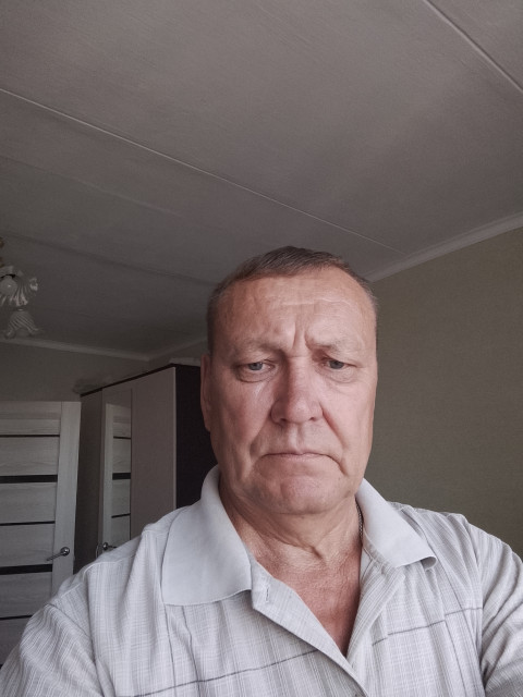Владимир, Россия, Казань, 65 лет, 2 ребенка. Познакомлюсь с женщиной для любви и серьезных отношений, гостевого брака, дружбы и общения.Разведён, живу один.
