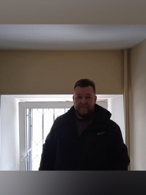 Александр, Россия, Санкт-Петербург, 49 лет. Познакомлюсь с женщиной для любви и серьезных отношений, брака и создания семьи, воспитания детей, рЯ толстый, страшный и вредный.