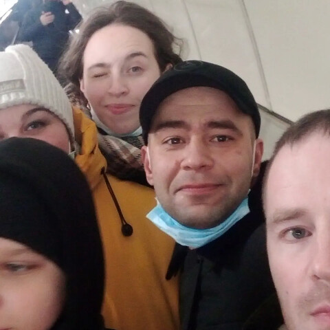 Григорий Ролдугин, Казахстан, Затобольск, 38 лет. Одним словом " козерог"