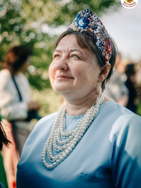 Светлана, Россия, Екатеринбург, 49 лет, 1 ребенок. Честный добрый щедрый Познакомлюсь с мужчиной для любви и серьезных отношений, брака и создания семьЖиву в родовом поместье
Мечтаю стать любящей женой и матерью 
Адекватная 
Оптимистка