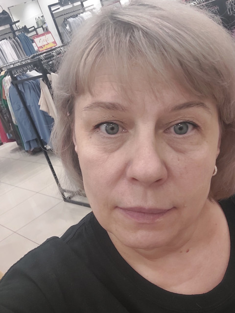 Диана, Москва, м. Таганская, 54 года, 1 ребенок, 2 фото. Ищу: Мужчина который готов радовать собой и с которым не противно просыпаться. Мужчина который готов баловать...  Анкета 845184. 