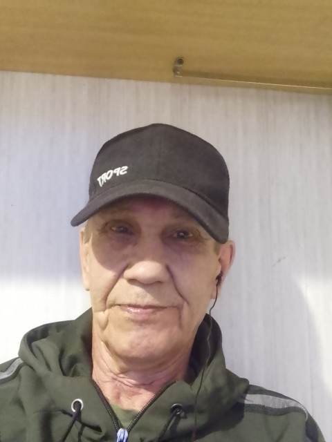 Олег, Россия, Новосибирск, 63 года, 1 ребенок. Познакомлюсь с женщиной для любви и серьезных отношений, гостевого брака.На пенсии но работаю. Ищу женщину для души, любви и тела. Для совместного времяпровождения.