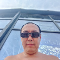 Владимир, Россия, Донецк, 42 года