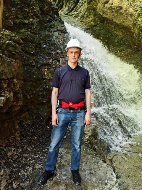 Максим, Москва, м. Кантемировская, 46 лет, 2 фото. Все есть, а половинку ищу.