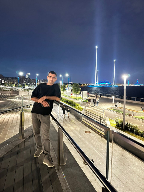 Ризван Шахмарданов, Санкт-Петербург, м. Комендантский проспект, 40 лет, 1 ребенок. Он ищет её: При общении всеПри общении