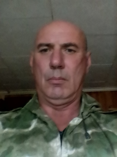 Александр, Россия, Воронеж, 56 лет. Познакомлюсь с женщиной для дружбы и общения.Пока дружба общение дальше видно будет.