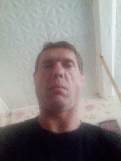 Сергей, Россия, Похвистнево, 45 лет, 2 ребенка. Он ищет её: Познакомлюсь с женщиной для любви и серьезных отношений, брака и создания семьи.Вдовец есть 2 детей живём вместе