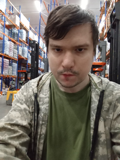 Максим, Красноярск, 32 года, 3 фото. Познакомлюсь с женщиной для дружбы и общения.  Анкета 846066. 