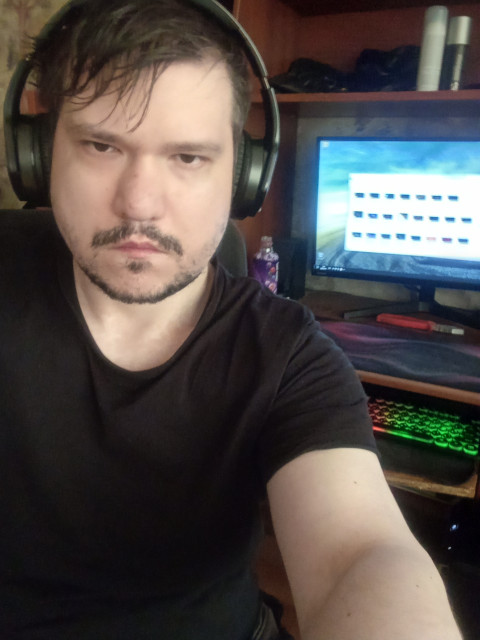 Максим, Россия, Красноярск, 32 года. Познакомлюсь с женщиной для дружбы и общения.  Анкета 846066. 